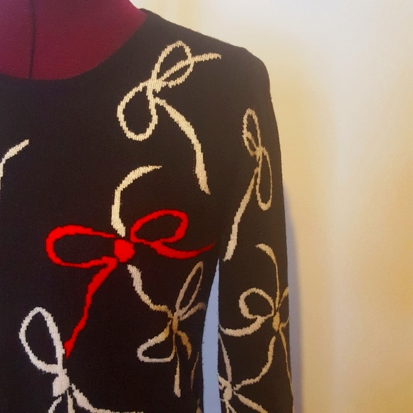 Ann Taylor Factory Wool Blend Pullover Black With Bow Designs Sweater Women;s XS - Picture 5 of 12